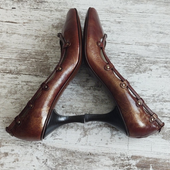 🟦NWOT Kenneth Cole NY Italian Leather Heels - Picture 6 of 13